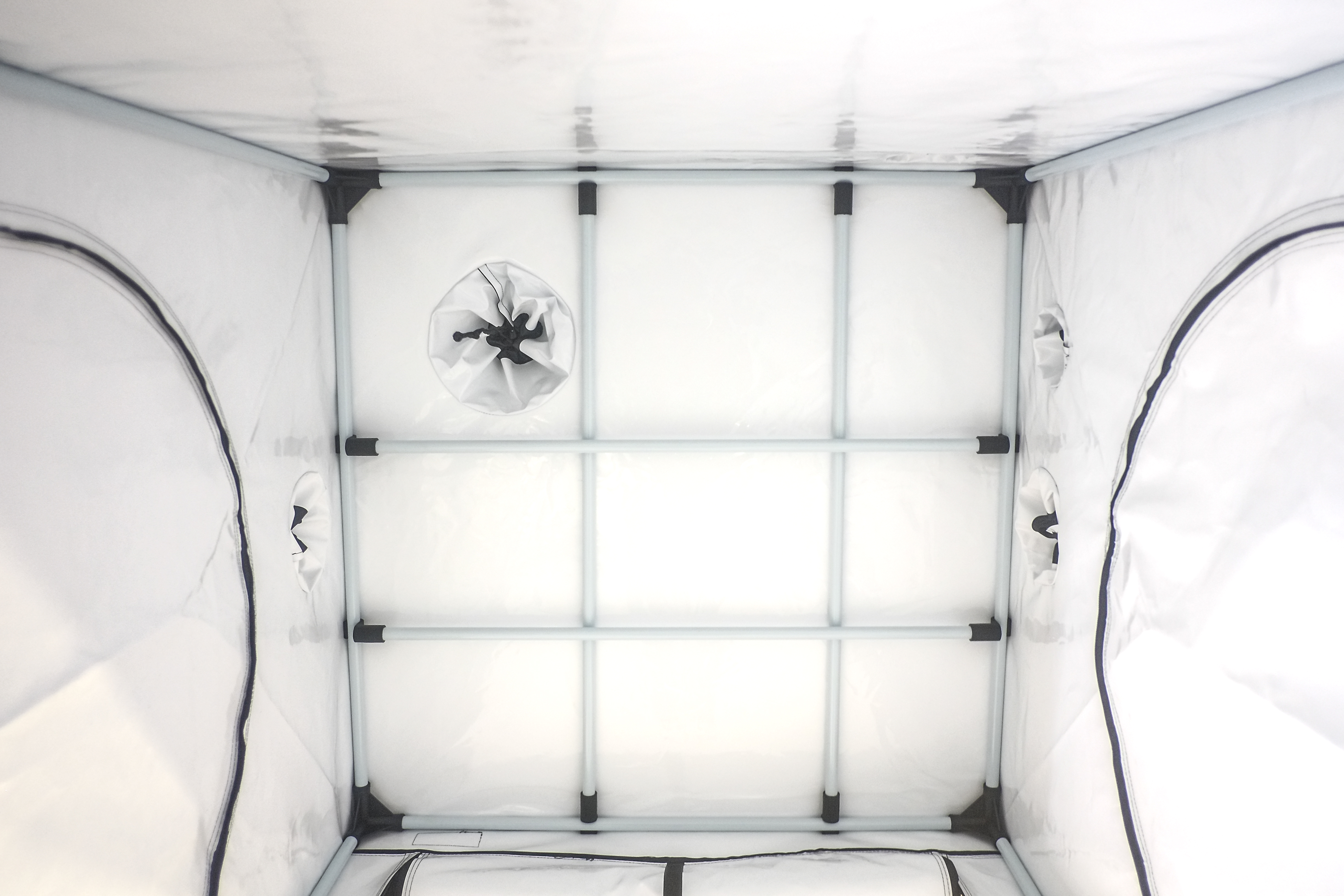 Phantom Deluxe Seitenfenster - Lueftungsoeffnung